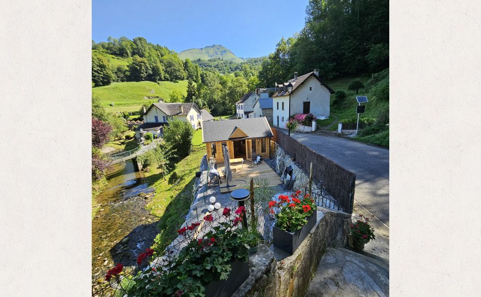 Charmante Maison dans les Pyrenees avec Chalet et Spa, Clé en Mains